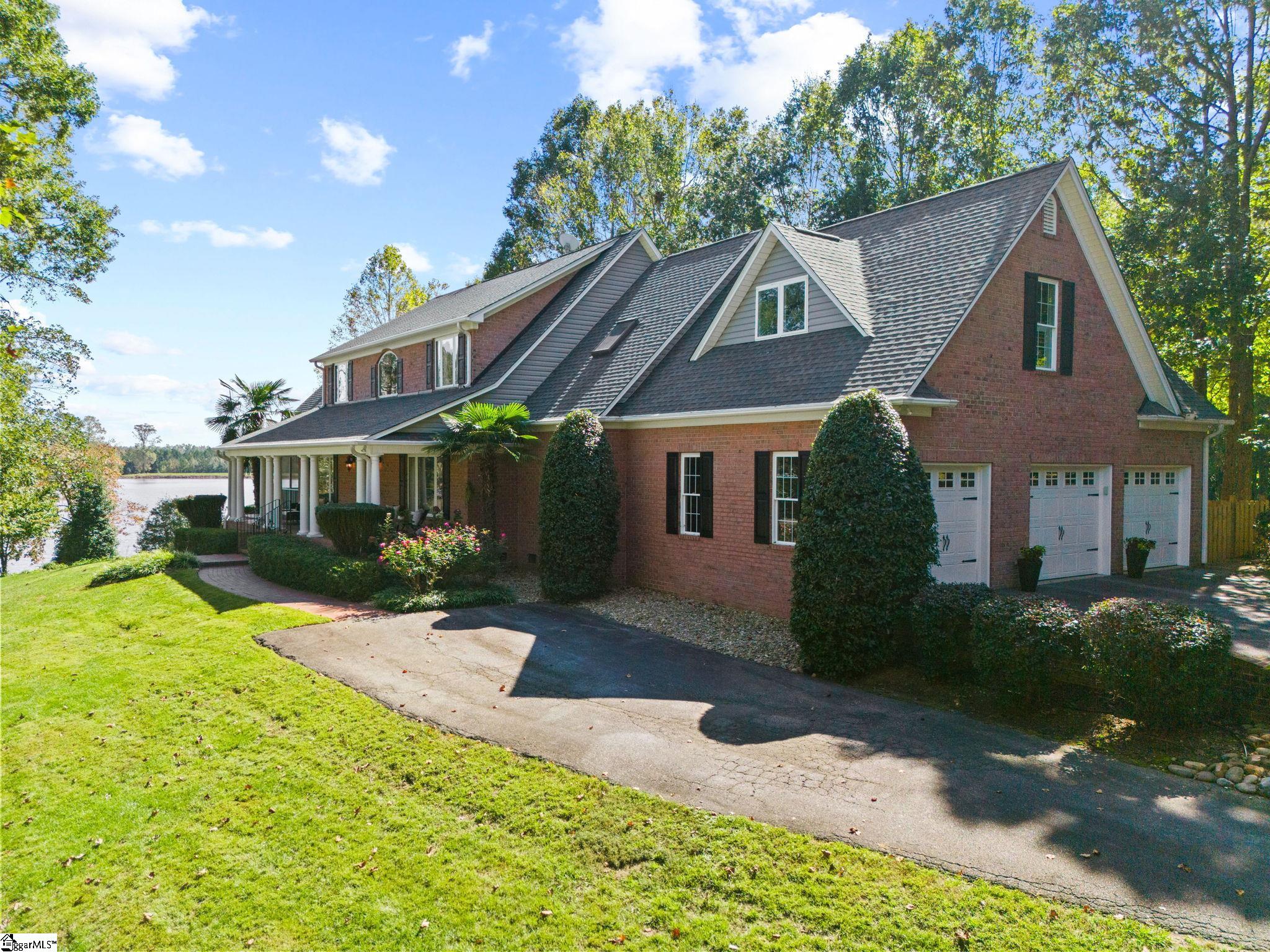 650 Ship Wreck Place Inman, SC 29349 - Photo 2 of 36