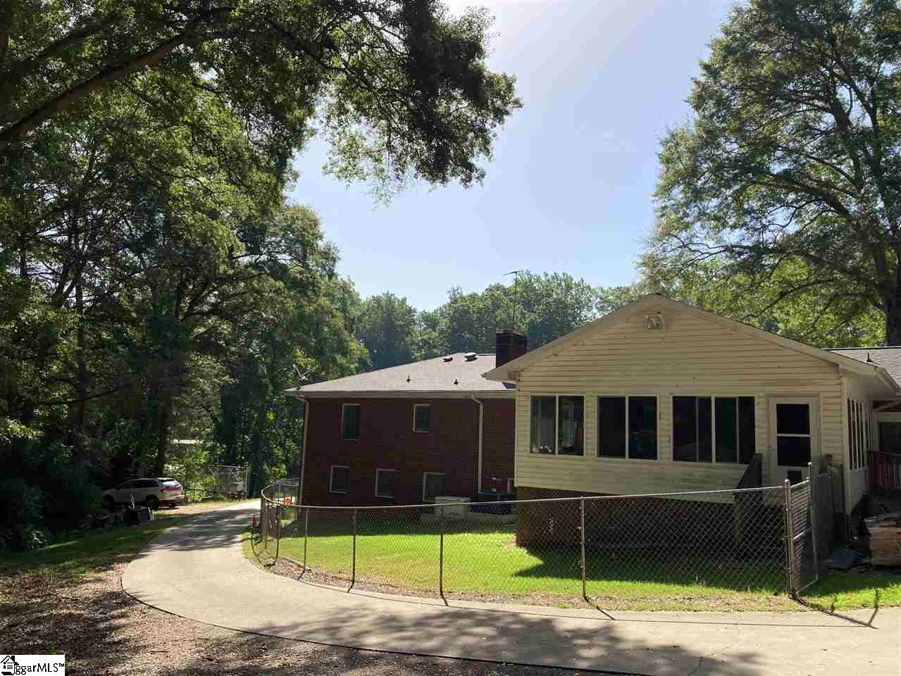 22 Courtney Street Pelzer, SC 29669 - Photo 4 of 36 Gallery Image 4