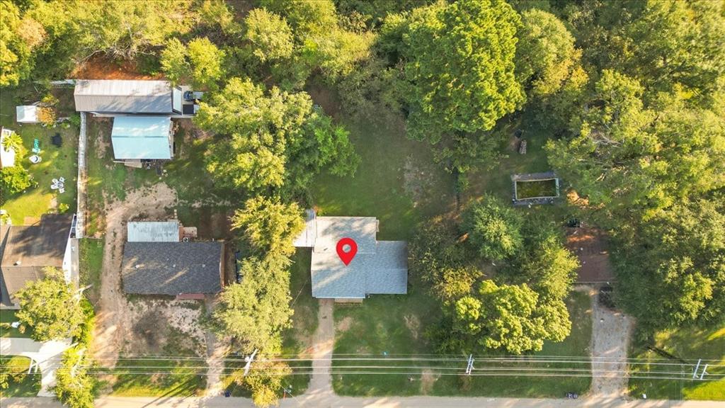 12379 Chapman Road Tyler, TX 75708 - Photo 39 of 40 a view of outdoor space and yard