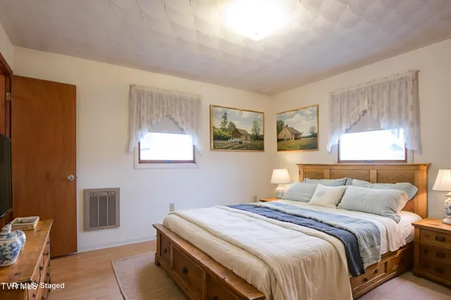 $479,000 | 27141 Old Saltworks Road, Meadowview, VA 24361