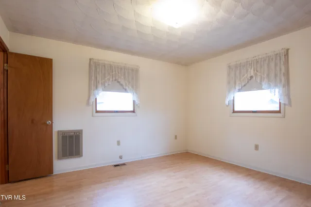 $479,000 | 27141 Old Saltworks Road, Meadowview, VA 24361