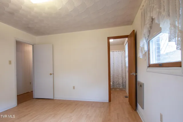 $479,000 | 27141 Old Saltworks Road, Meadowview, VA 24361