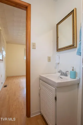 $479,000 | 27141 Old Saltworks Road, Meadowview, VA 24361