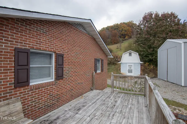 $479,000 | 27141 Old Saltworks Road, Meadowview, VA 24361