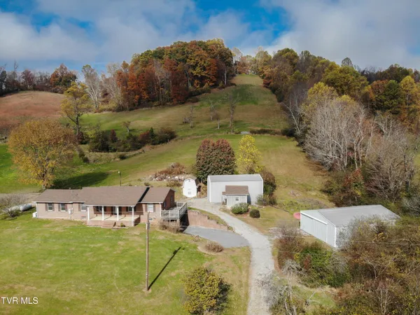 $464,000 | 27141 Old Saltworks Road, Meadowview, VA 24361