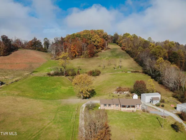 $464,000 | 27141 Old Saltworks Road, Meadowview, VA 24361
