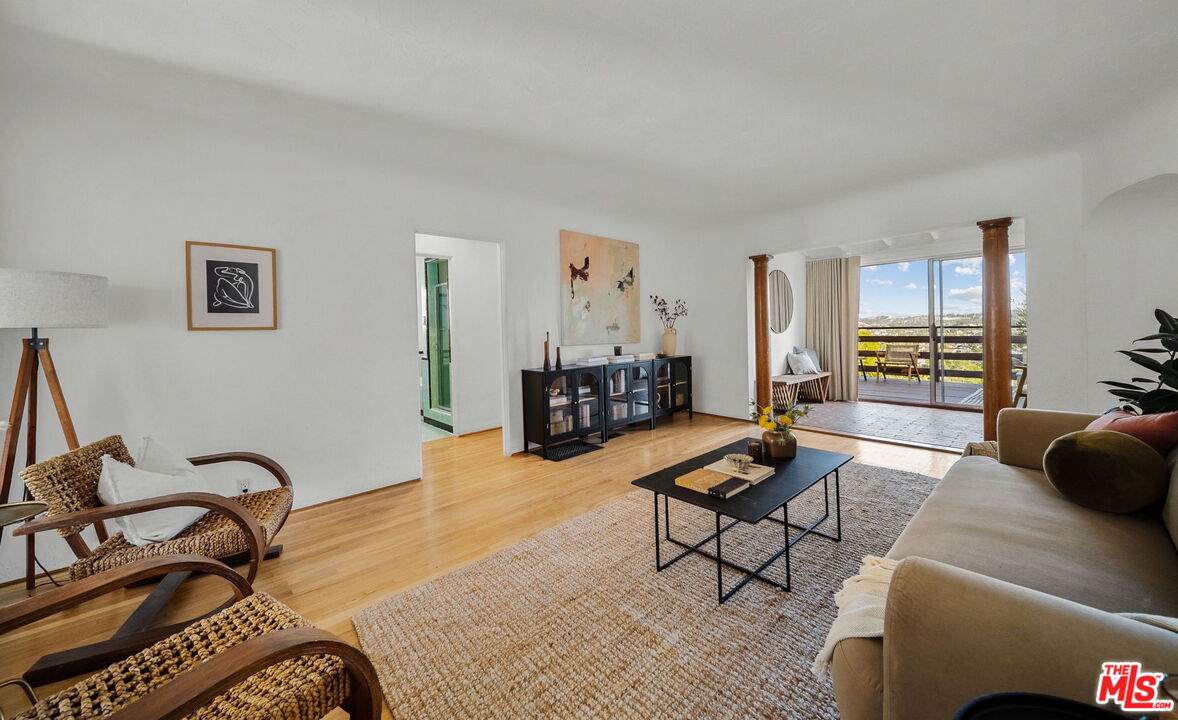 5260 Raber Street Los Angeles, CA 90042 - Photo 9 of 55