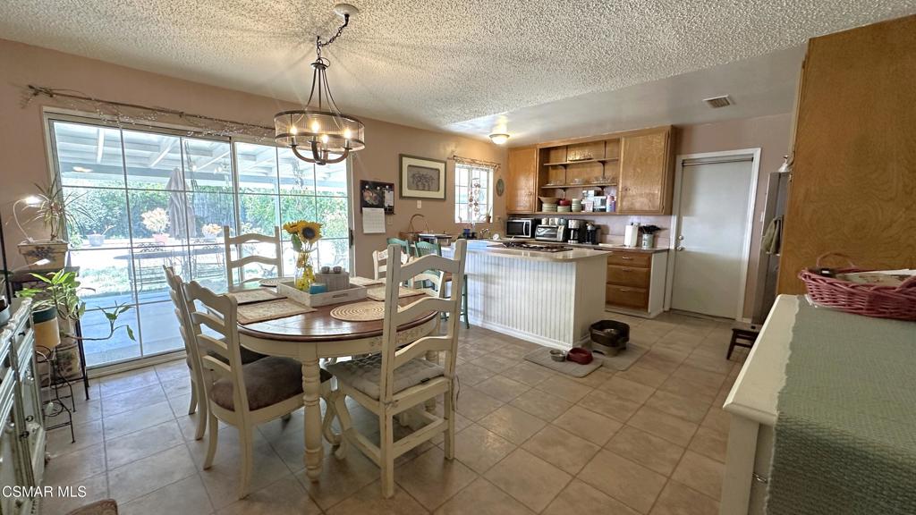 1738 Olympic Street Simi Valley, CA 93063 - Photo 7 of 25