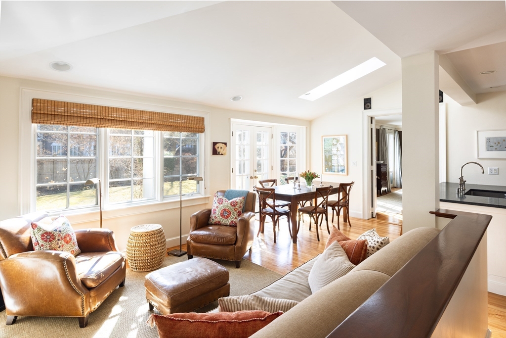 164 Willard Road Brookline, MA 02445 - Photo 11 of 27