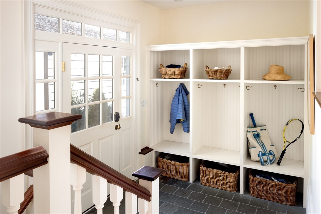 164 Willard Road Brookline, MA 02445 - Photo 12 of 27