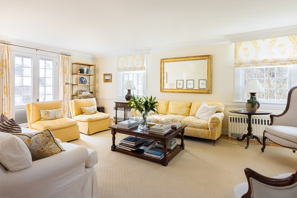 164 Willard Road Brookline, MA 02445 - Photo 4 of 27