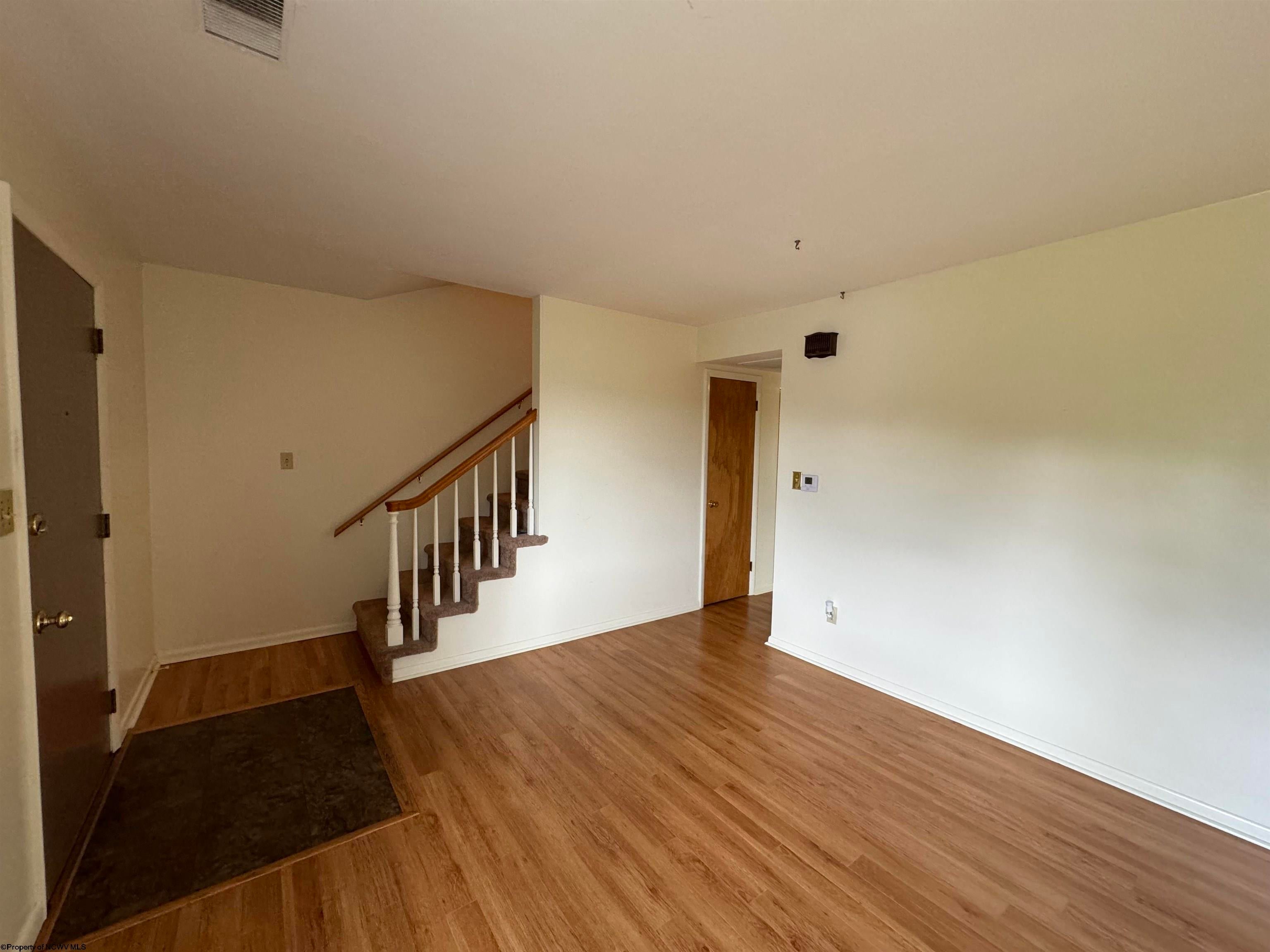 101 Pinewood Road Clarksburg, WV 26301 - Photo 5 of 24 Gallery Image 5