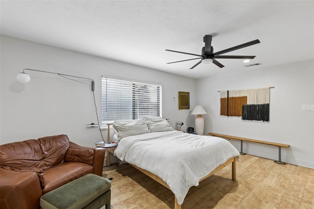 3818 Ruidosa Avenue Dallas, TX 75228 - Photo 20 of 27