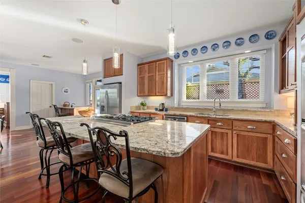 $500,000 | 20403 Highland Lake Drive, Lago Vista, TX 78645