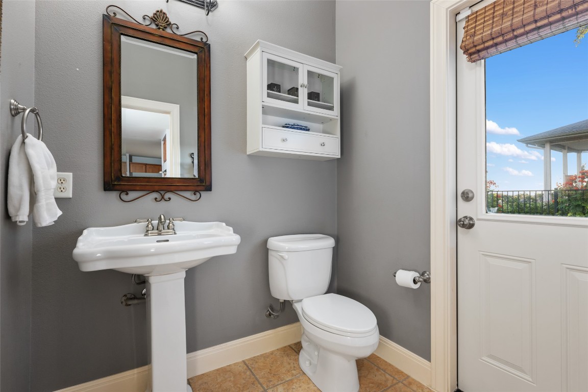 20403 Highland Lake Drive Lago Vista, TX 78645 - Photo 29 of 40