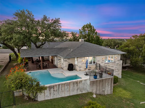 $500,000 | 20403 Highland Lake Drive, Lago Vista, TX 78645