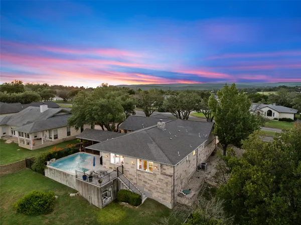 $500,000 | 20403 Highland Lake Drive, Lago Vista, TX 78645