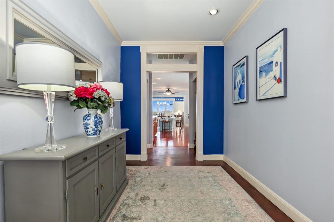 20403 Highland Lake Drive Lago Vista, TX 78645 - Photo 4 of 40