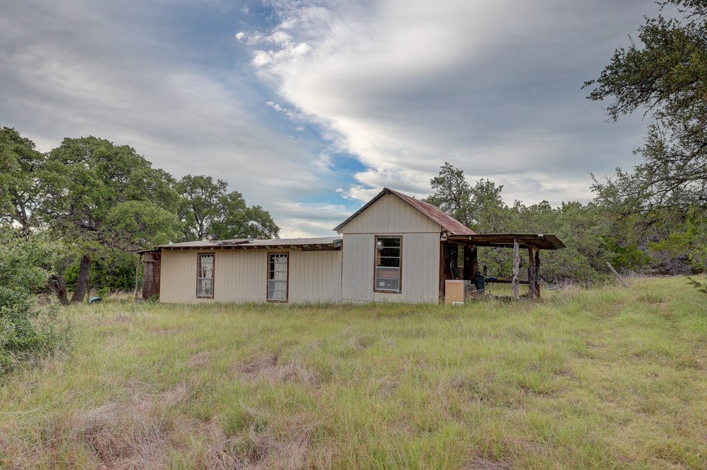 438 Yellowstone Lane Hunt, TX 78024 - Photo 14 of 47