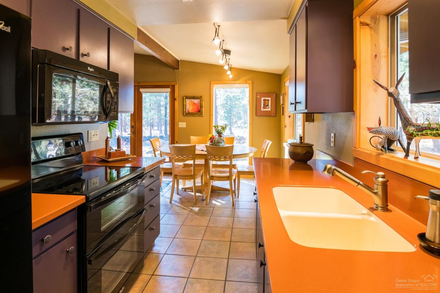 68015 Edgington Road Sisters, OR 97759 - Photo 14 of 25 Additional Photo