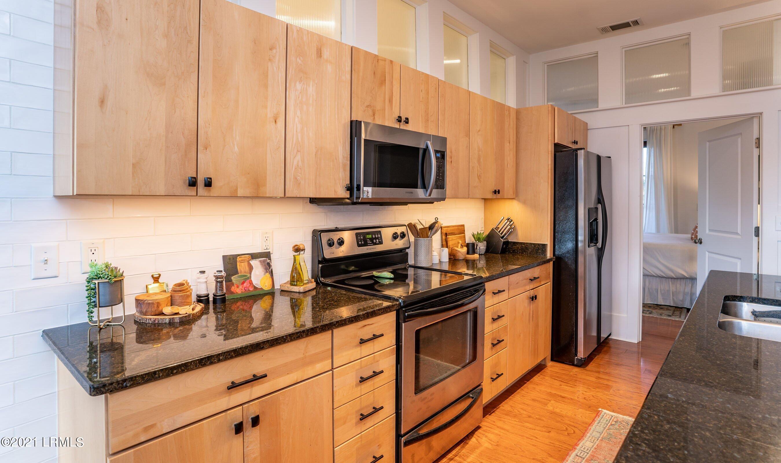 14 Abbey Row, Unit 2A Beaufort, SC 29906 - Photo 11 of 50 DSC05317-1.jpg-SMALL