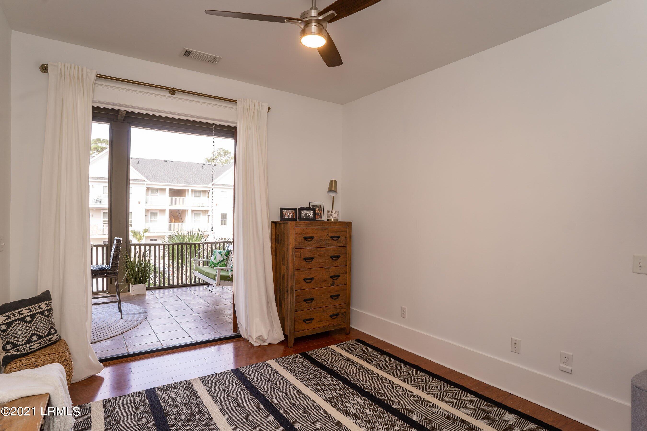 14 Abbey Row, Unit 2A Beaufort, SC 29906 - Photo 13 of 50 DSC05323-1.jpg-SMALL
