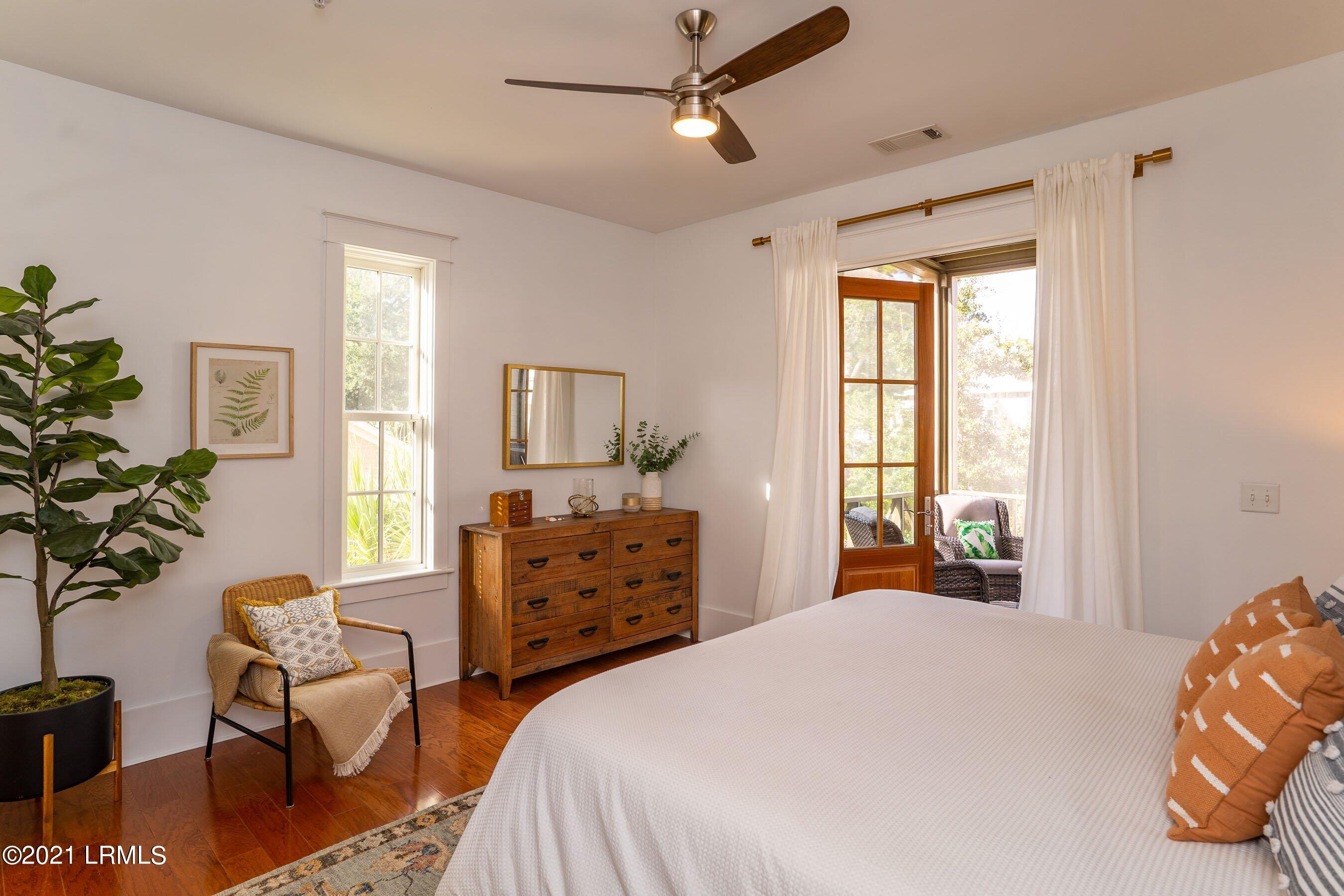 14 Abbey Row, Unit 2A Beaufort, SC 29906 - Photo 21 of 50 DSC05332-1.jpg-SMALL
