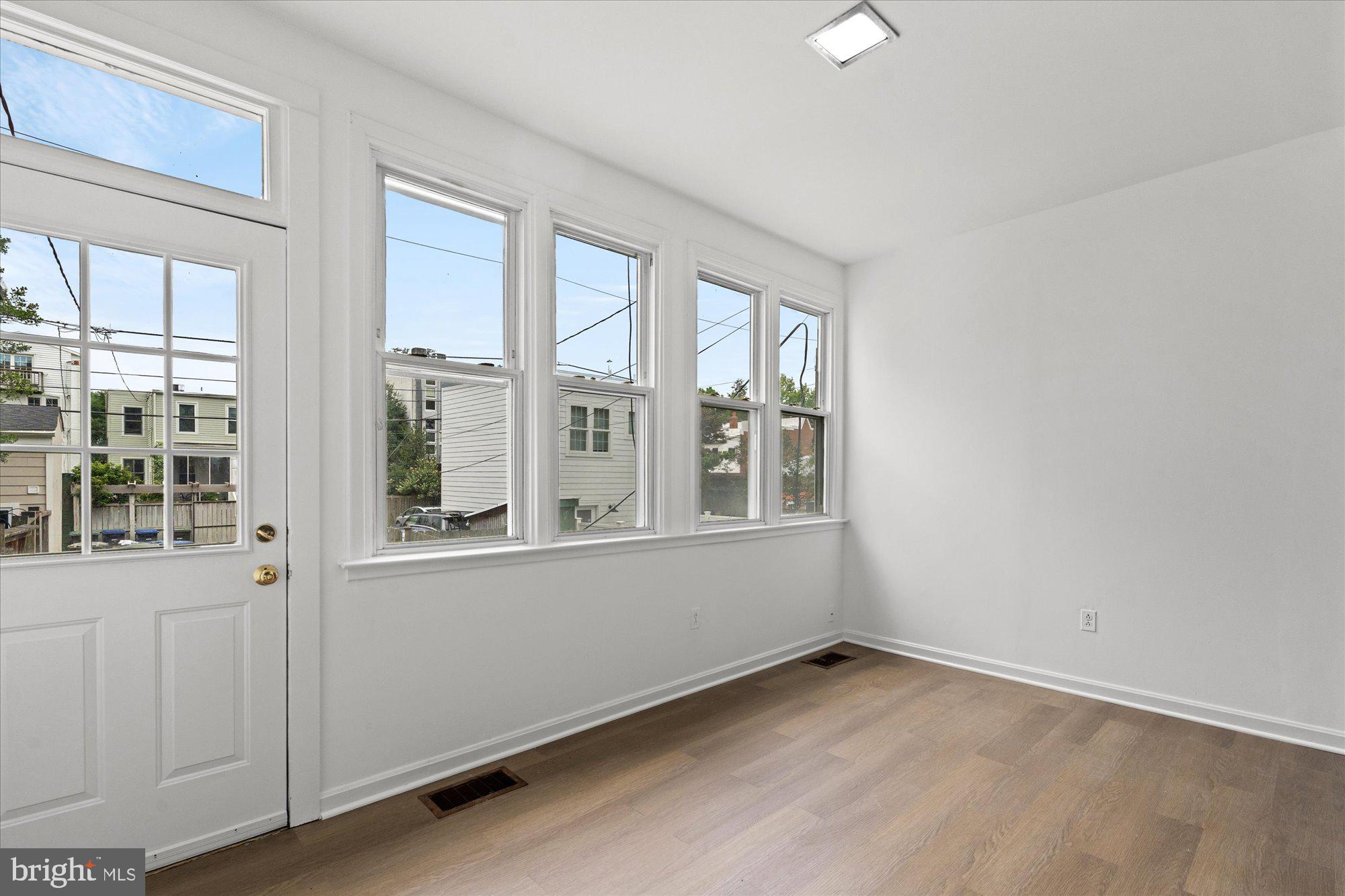 3538 T Street Northwest Washington, DC 20007 - Photo 14 of 36 Main level sun room