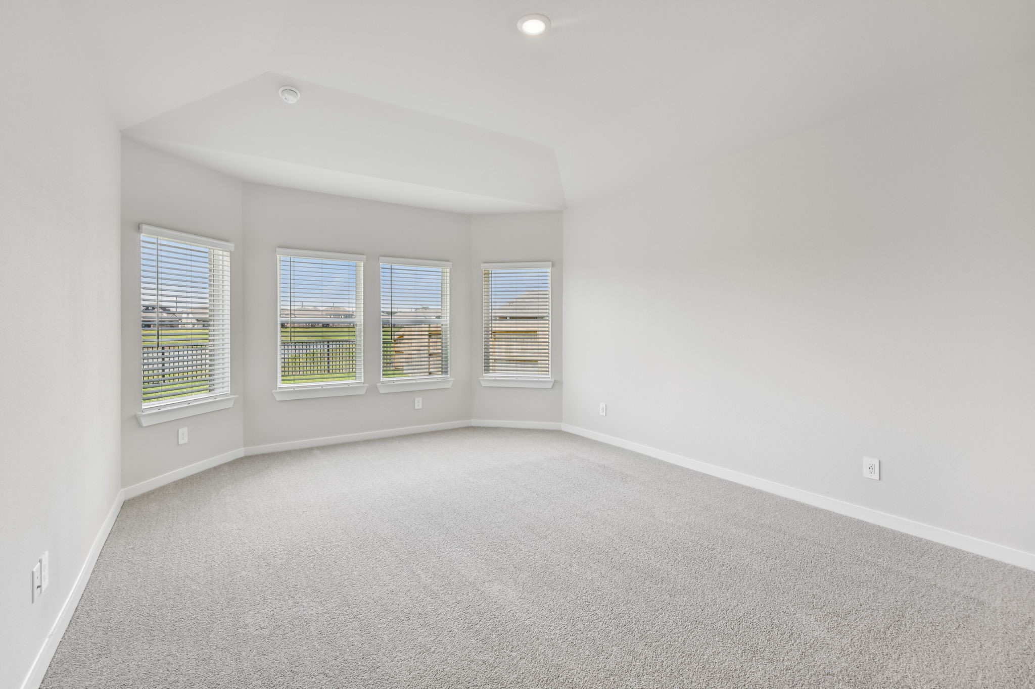 5810 Chamberlain Crossing Rosenberg, TX 77471 - Photo 17 of 46 Photo is not of the actual home, but is an inspirational photo of builder’s model home and may depict options, furnishings, and/or decorator features that are not included
Photo is not of the actual home, but is an inspirational photo of builder’s model home and may depict options, furnishings, and/or decorator features that are not included
v