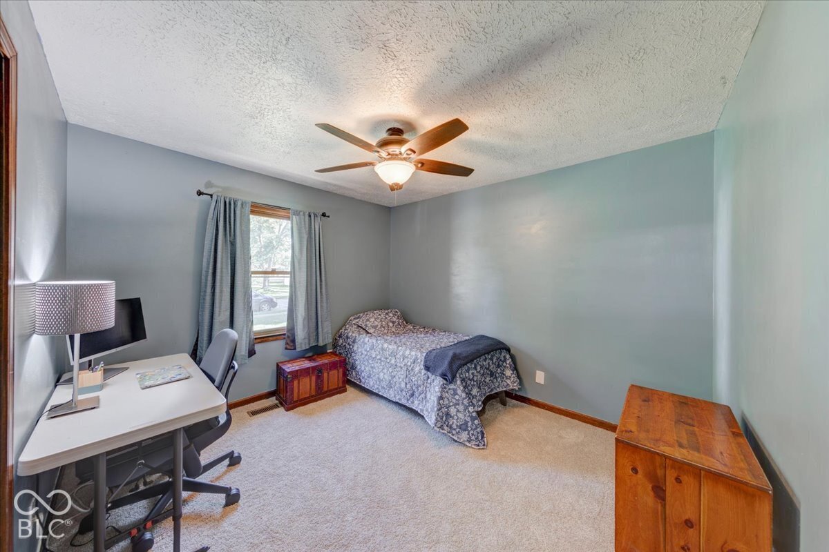 7950 Ridgegate W Drive Indianapolis, IN 46268 - Photo 12 of 24 Gallery Image 12