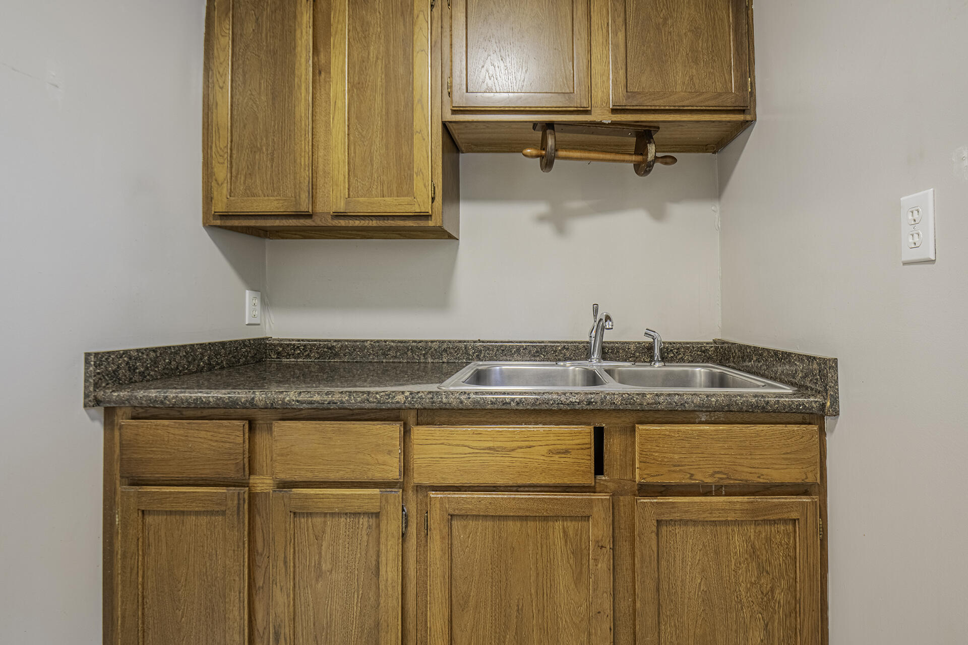 307 West Crest Road Rossville, GA 30741 - Photo 4 of 18 KHP18