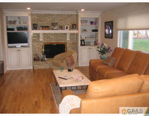 3 Cherokee Road East Brunswick, NJ 08816 - Photo 6 of 10 Gallery Image 6
