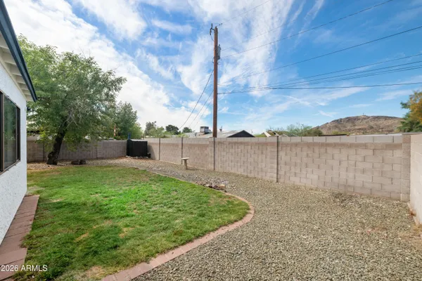 $425,000 | 11016 North 15th Street, Phoenix, AZ 85020