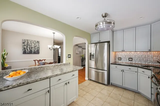 $725,000 | 409 South Union Avenue, Cranford, NJ 07016