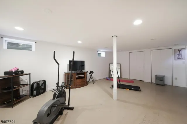 $725,000 | 409 South Union Avenue, Cranford, NJ 07016