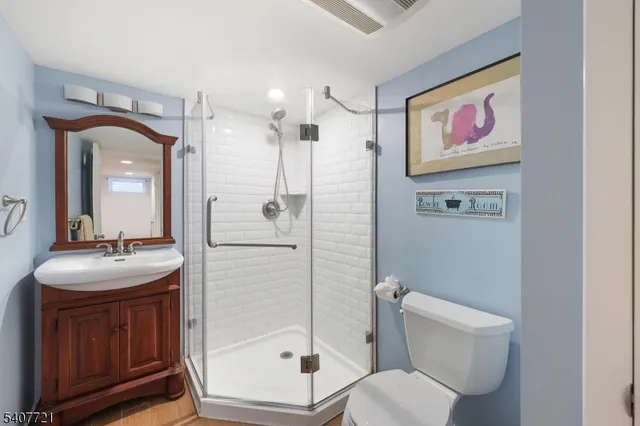 $725,000 | 409 South Union Avenue, Cranford, NJ 07016