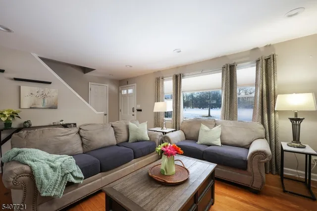 $725,000 | 409 South Union Avenue, Cranford, NJ 07016