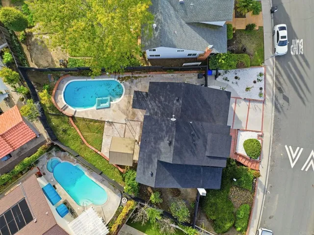 $1,575,000 | 4375 Calle De Vida, San Diego, CA 92124