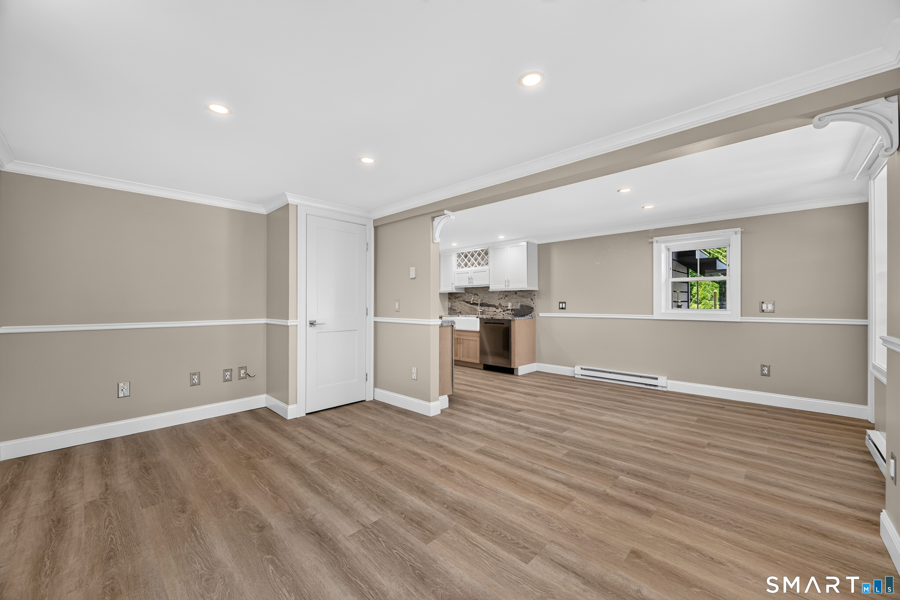 3 Pearl Street, Unit F Groton, CT 06355 - Photo 6 of 19 Gallery Image 6