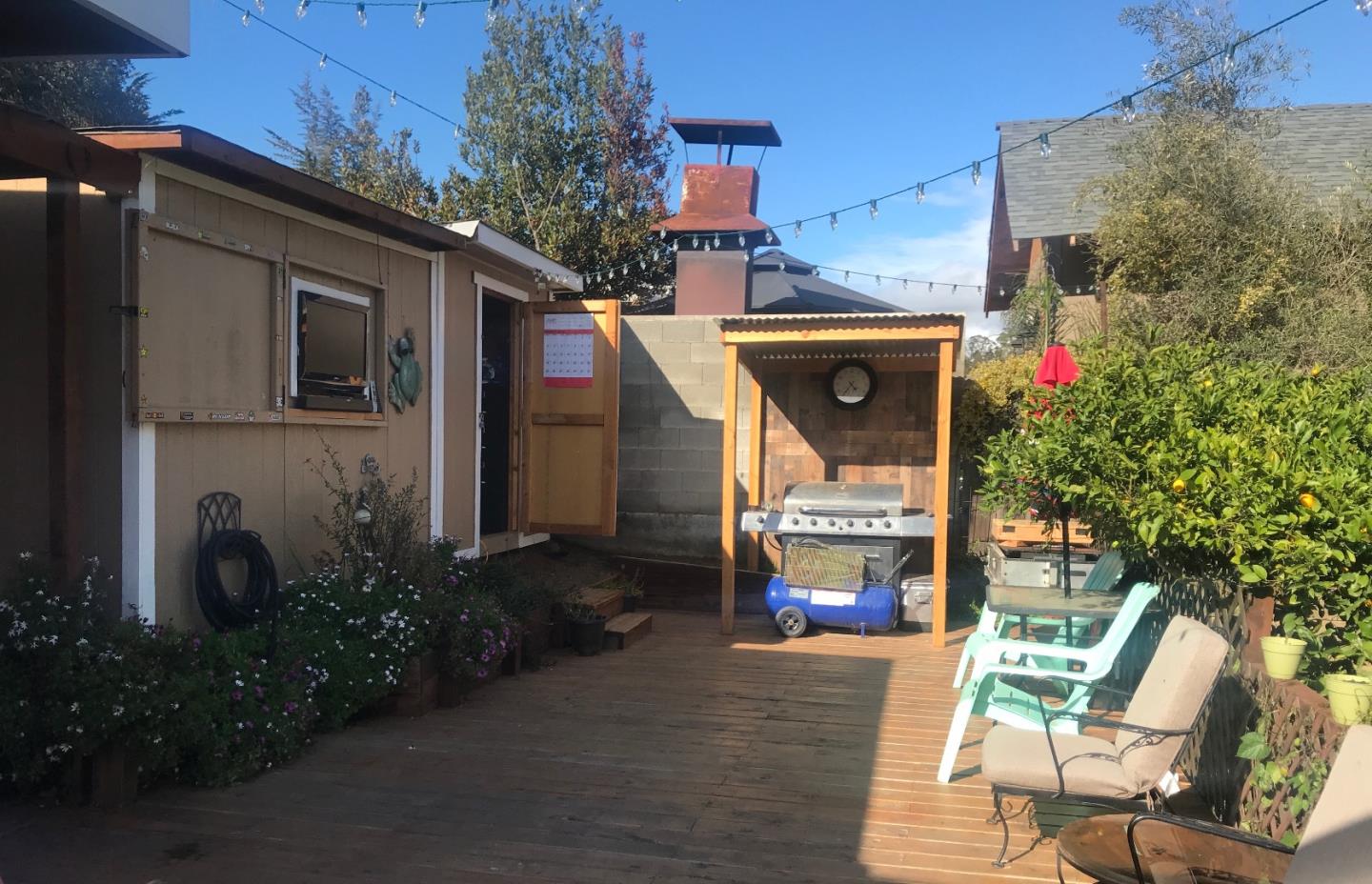 18832 Moro Road Salinas, CA 93907 - Photo 9 of 46 Gallery Image 9