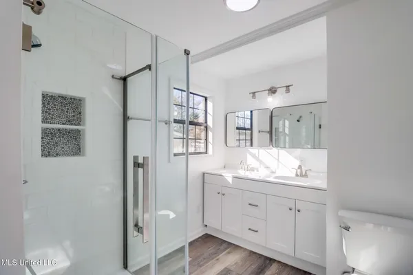 $389,900 | 200 Larosa Road, Long Beach, MS 39560