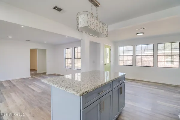 $389,900 | 200 Larosa Road, Long Beach, MS 39560