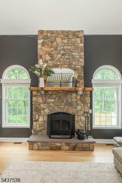 18 Stoneybrook Road Long Valley, NJ 07853 - Photo 7 of 49