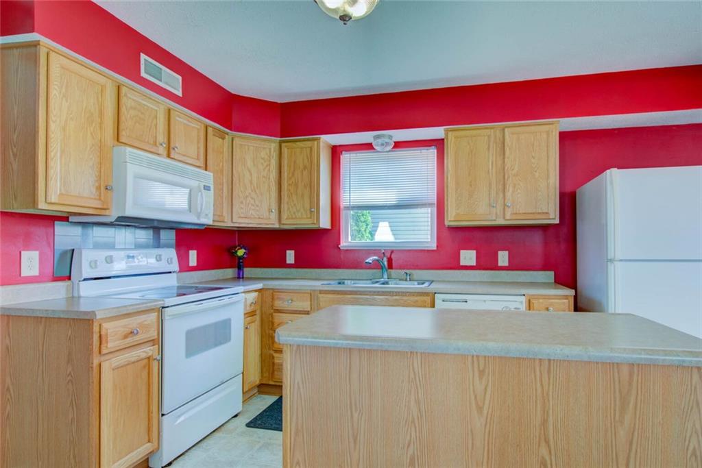 12860 Redskins Avenue Fishers, IN 46037 - Photo 11 of 48 Gallery Image 11