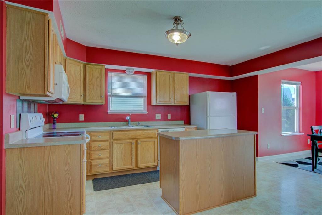 12860 Redskins Avenue Fishers, IN 46037 - Photo 10 of 48 Gallery Image 10