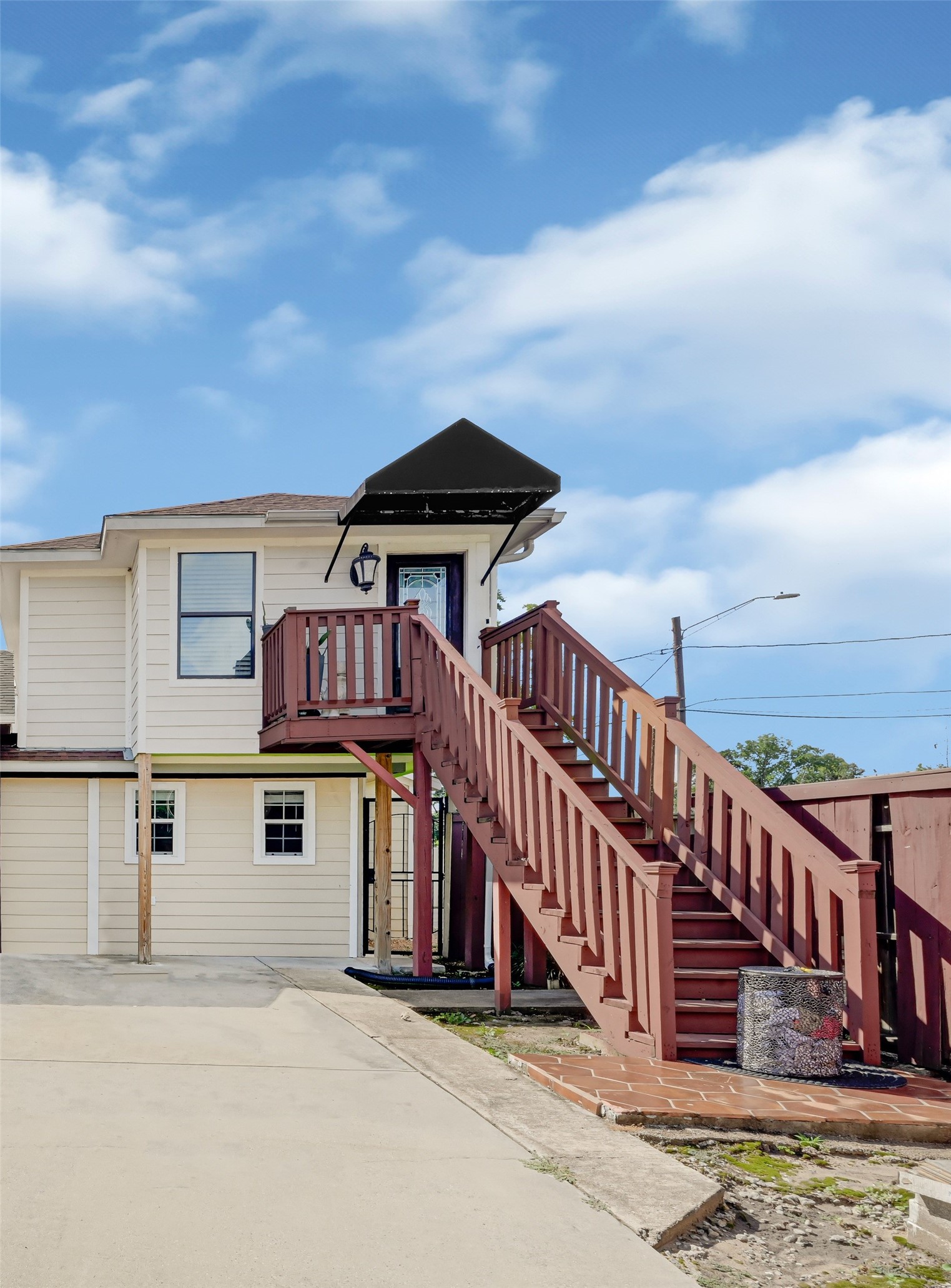 2809 Tooke Street, Unit 4 Houston, TX 77023 - Photo 6 of 8 Unit 4 is on second floor