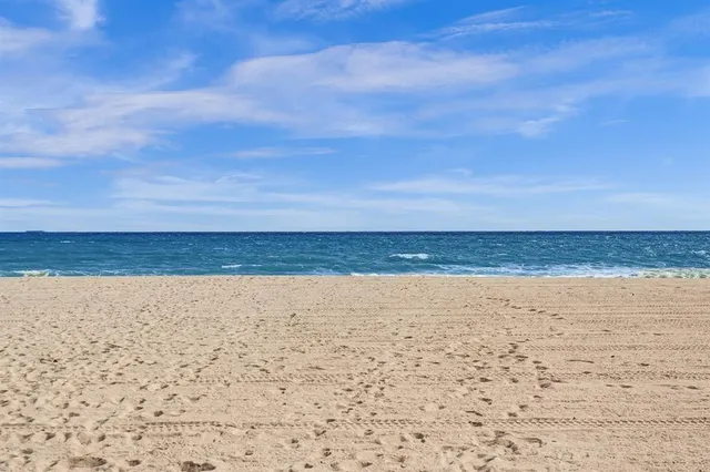 $724,000 | 5450 North Ocean Boulevard, Unit 6A, Lauderdale-by-the-Sea, FL 33308