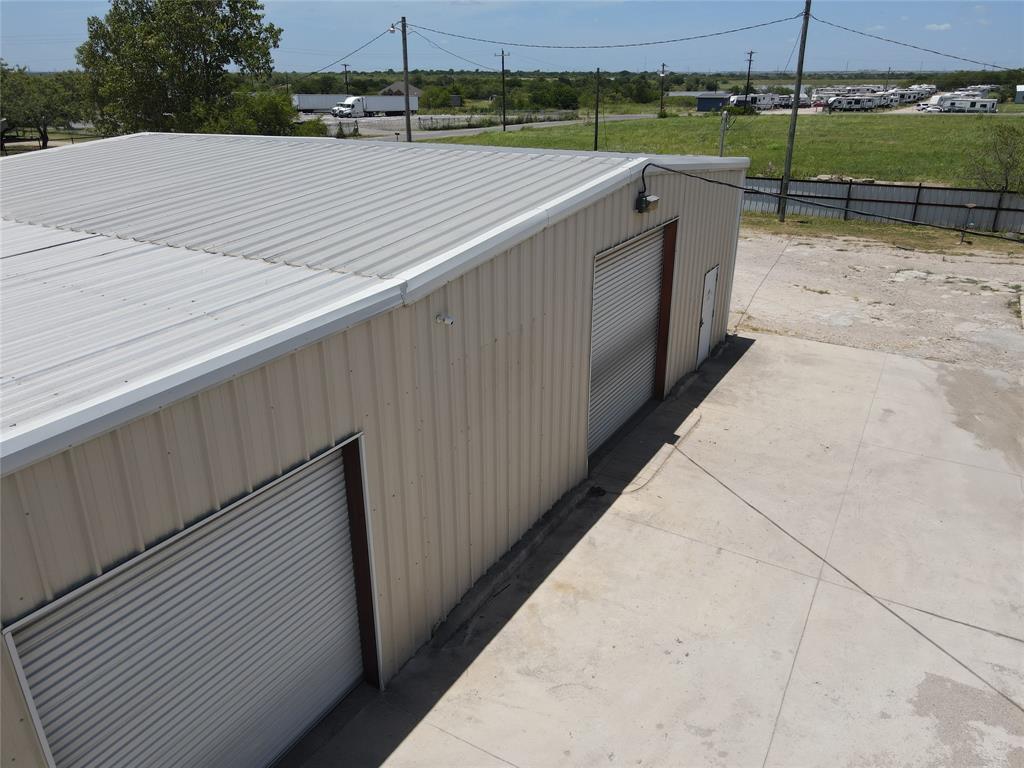 4331 Cement Valley Road Midlothian, TX 76065 - Photo 11 of 13 a view of outdoor space and yard