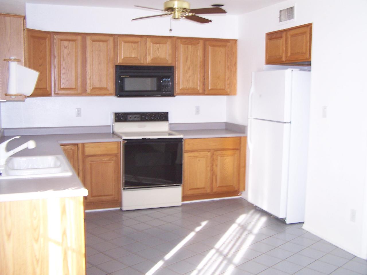 6625 South La Rosa Drive Tempe, AZ 85283 - Photo 3 of 9 ANOTHER VIEW OF KITCHEN W/REFRIG.