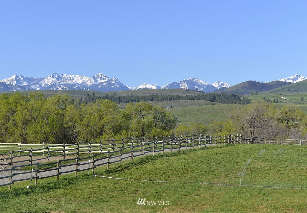 464 F Twisp-Winthrop Eastside Road Winthrop, WA 98862 - Photo 2 of 25 Gallery Image 2